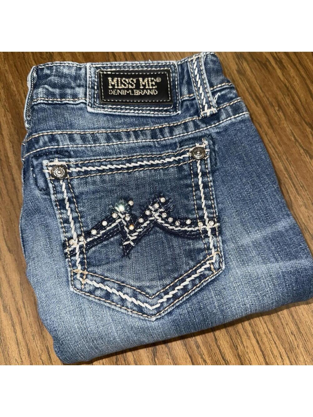 Miss Me Jeans Womens 28 Rhinestone Pockets No Flap Y2K